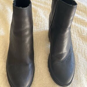 Eileen Fisher Black Leather Ankle Boots